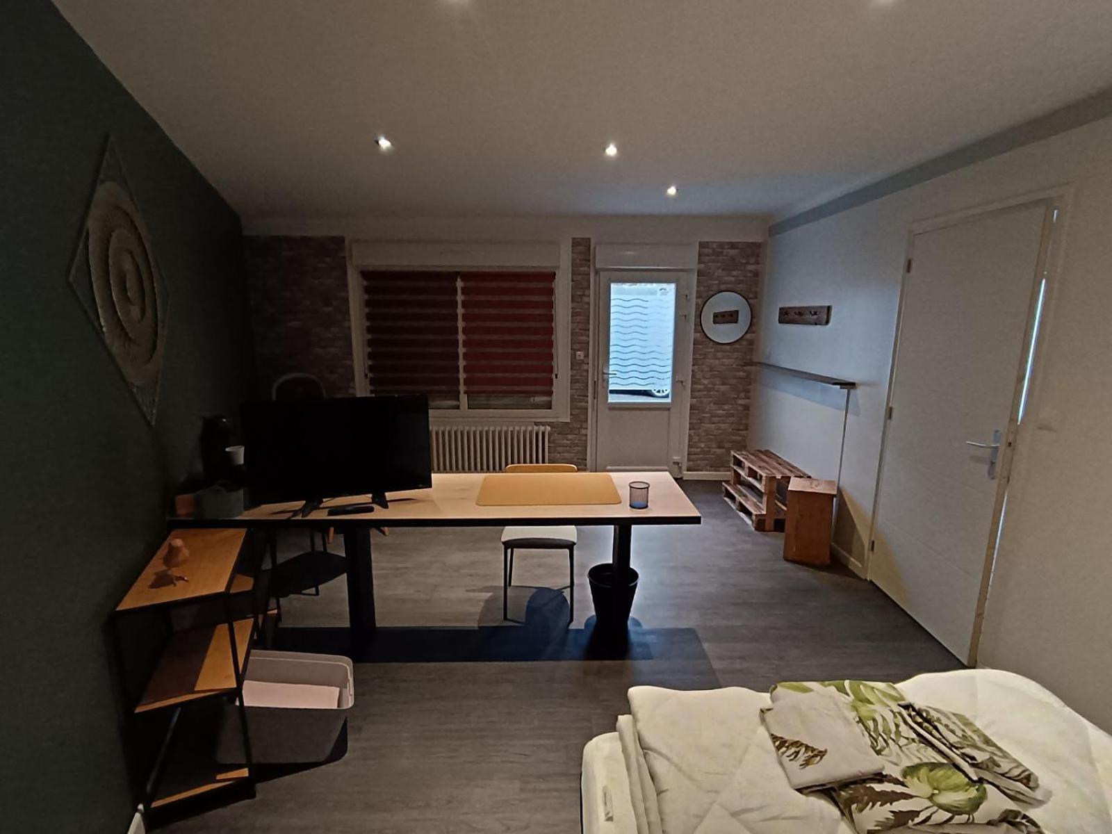Chambre Avec Entree Privative Plémet Exterior foto